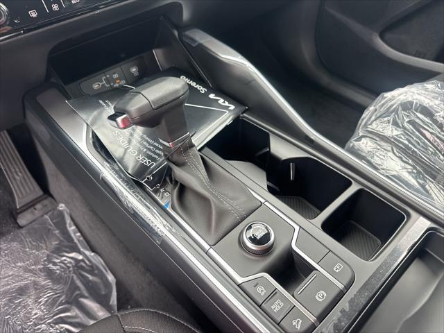 new 2025 Kia Sorento car, priced at $33,398