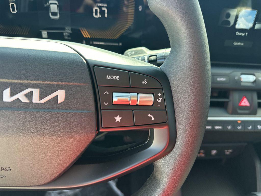new 2025 Kia K4 car, priced at $23,644