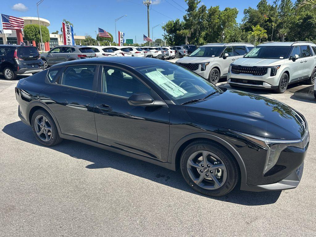 new 2025 Kia K4 car, priced at $23,644