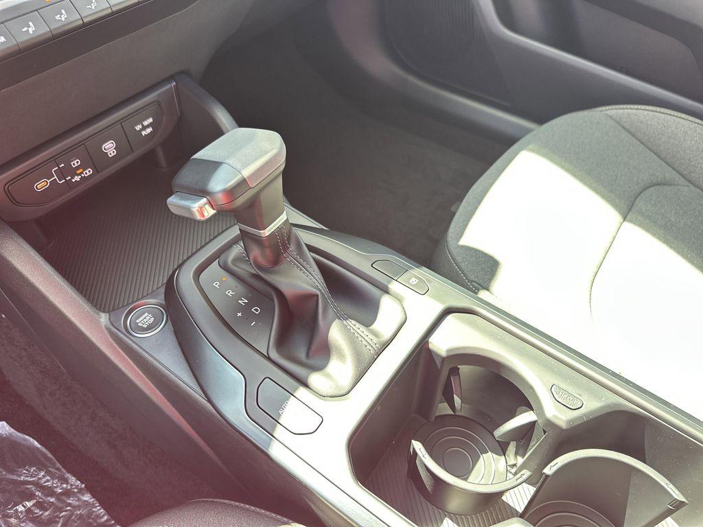 new 2025 Kia K4 car, priced at $23,644