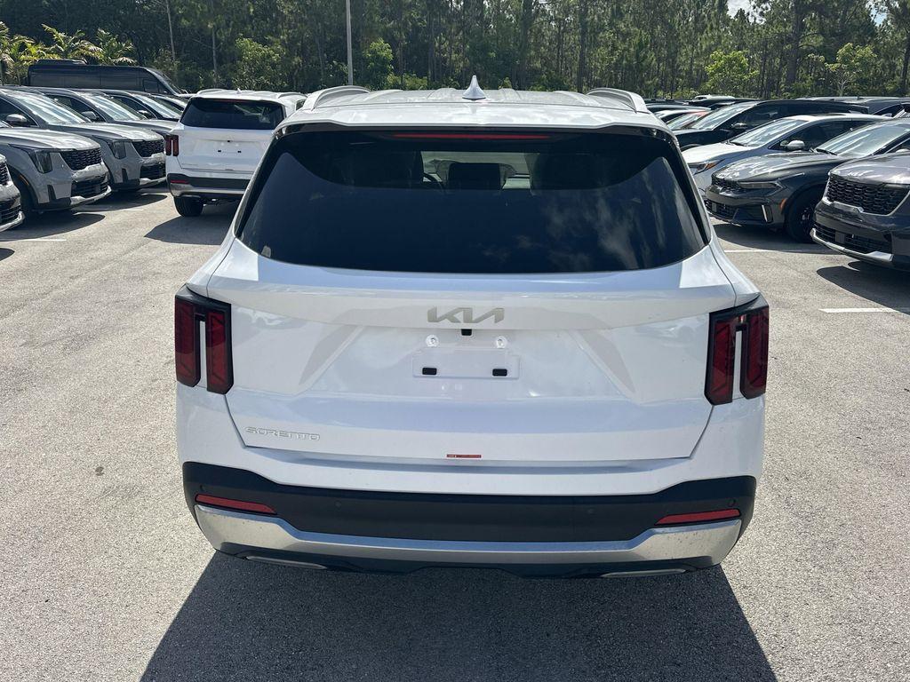 new 2025 Kia Sorento car, priced at $37,555