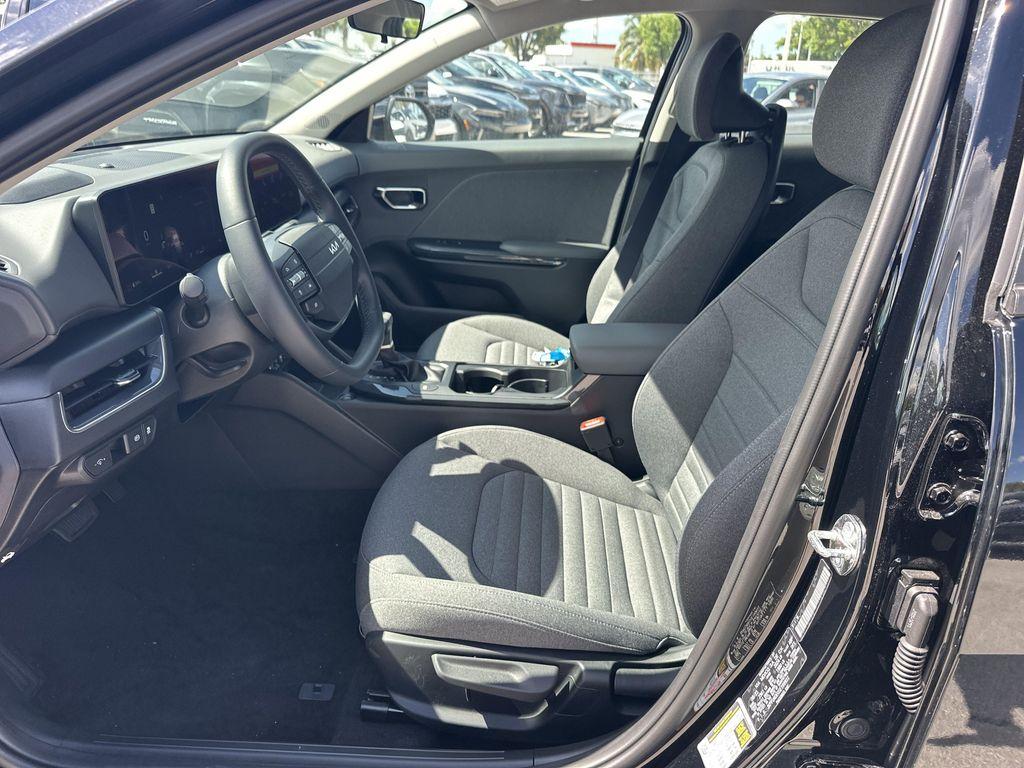 new 2025 Kia K4 car, priced at $24,867