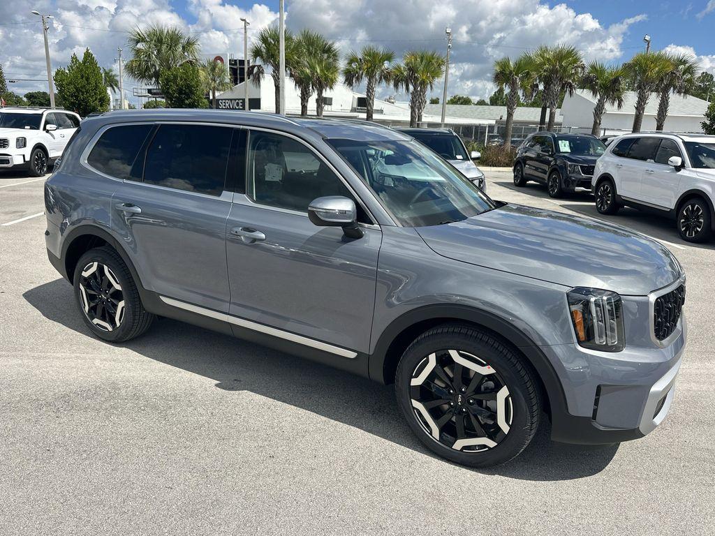 new 2025 Kia Telluride car, priced at $44,720