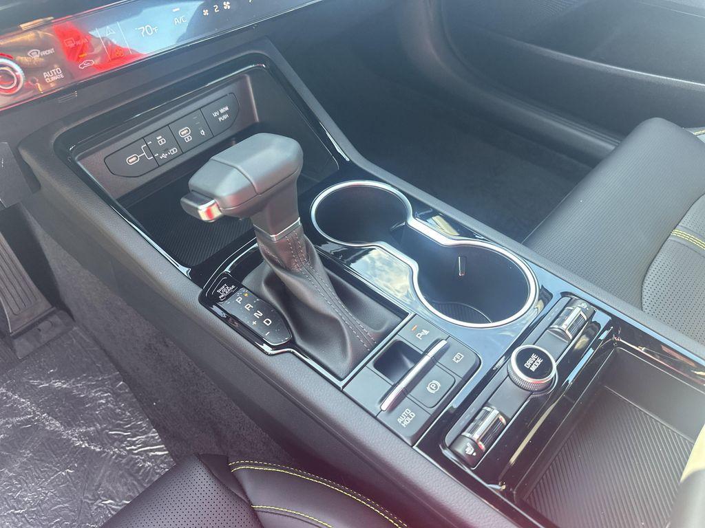 new 2026 Kia K5 car, priced at $36,150