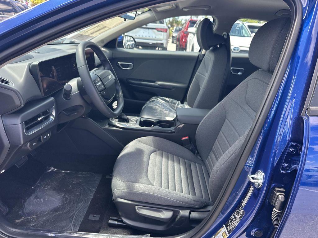new 2025 Kia K4 car, priced at $25,340