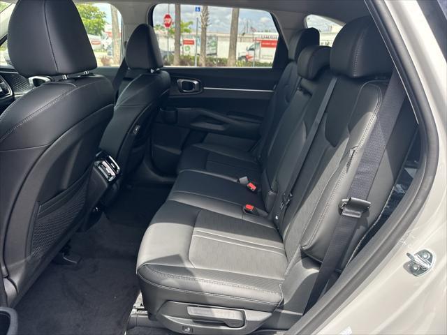 new 2025 Kia Sorento car, priced at $38,739