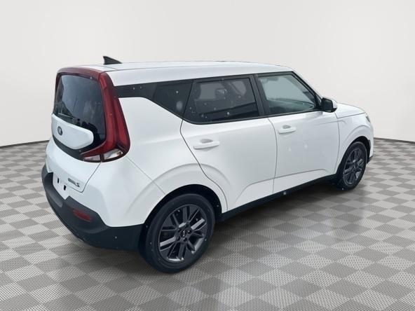 used 2021 Kia Soul car, priced at $14,974