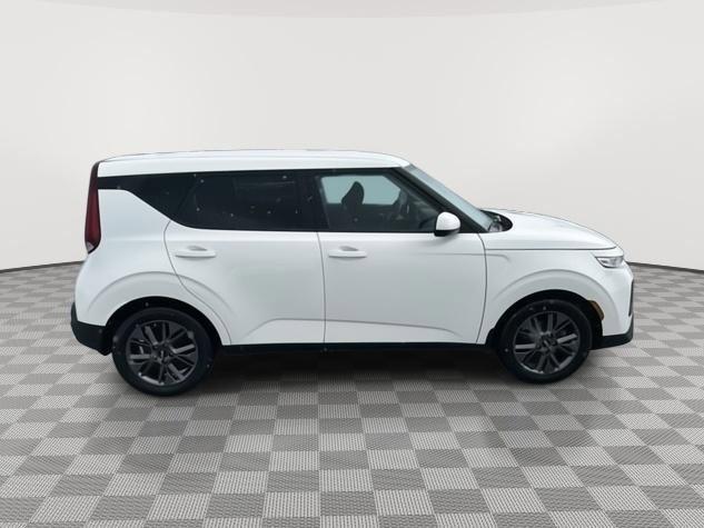 used 2021 Kia Soul car, priced at $14,974