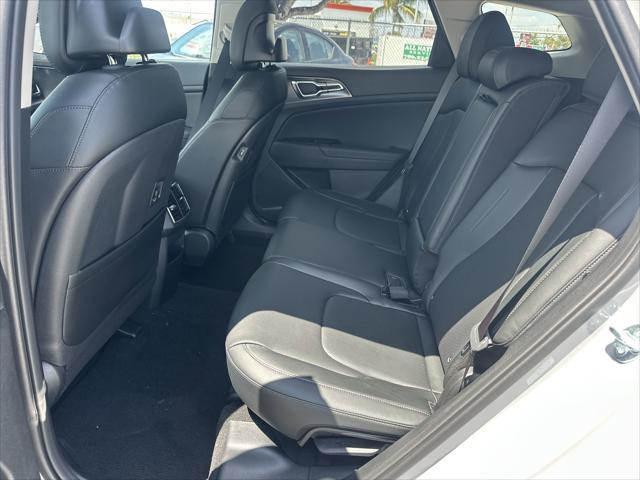 new 2025 Kia Sportage car, priced at $34,605