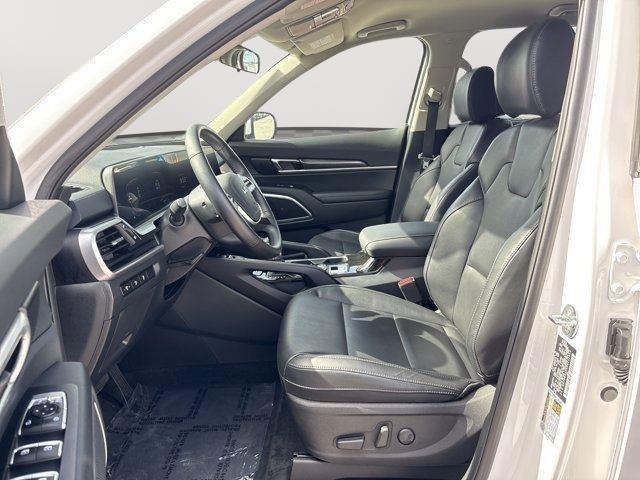 used 2024 Kia Telluride car, priced at $35,199
