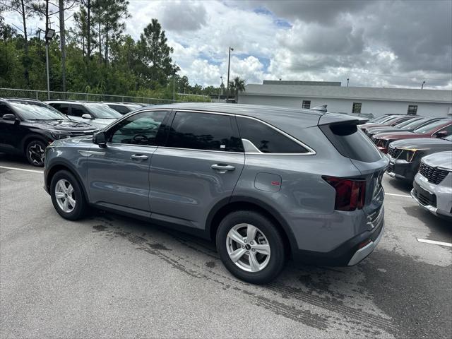 new 2025 Kia Sorento car, priced at $33,590