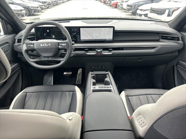 new 2026 Kia EV9 car, priced at $67,620