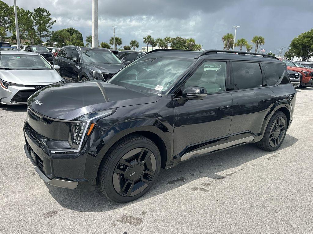 new 2026 Kia EV9 car, priced at $68,620