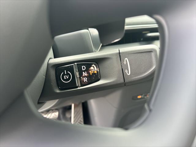 new 2026 Kia EV9 car, priced at $67,620