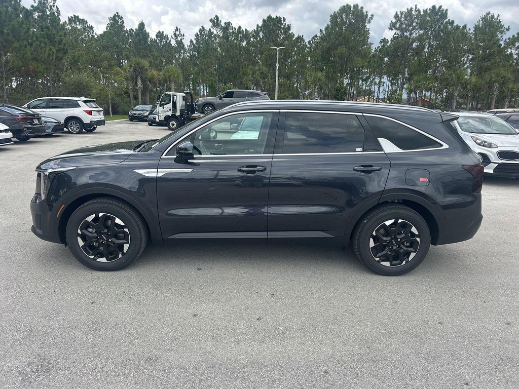 new 2025 Kia Sorento car, priced at $35,536