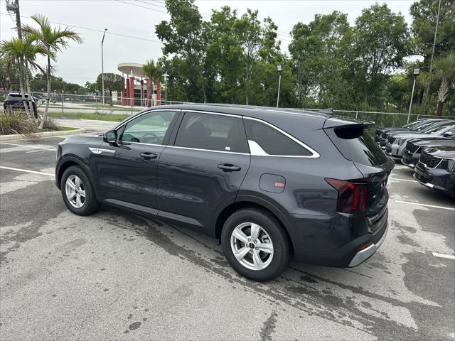 new 2025 Kia Sorento car, priced at $33,735