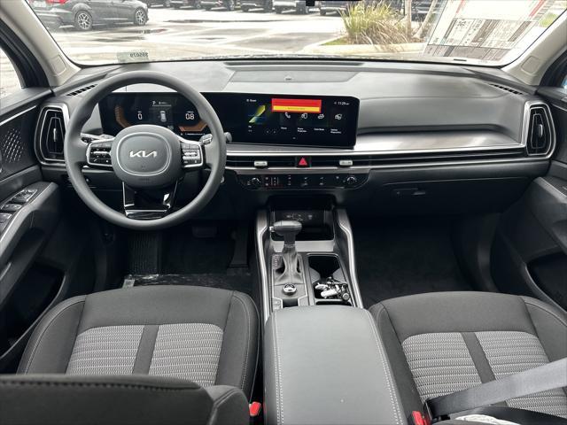 new 2025 Kia Sorento car, priced at $33,735