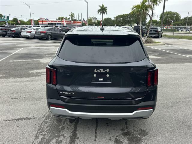 new 2025 Kia Sorento car, priced at $33,735
