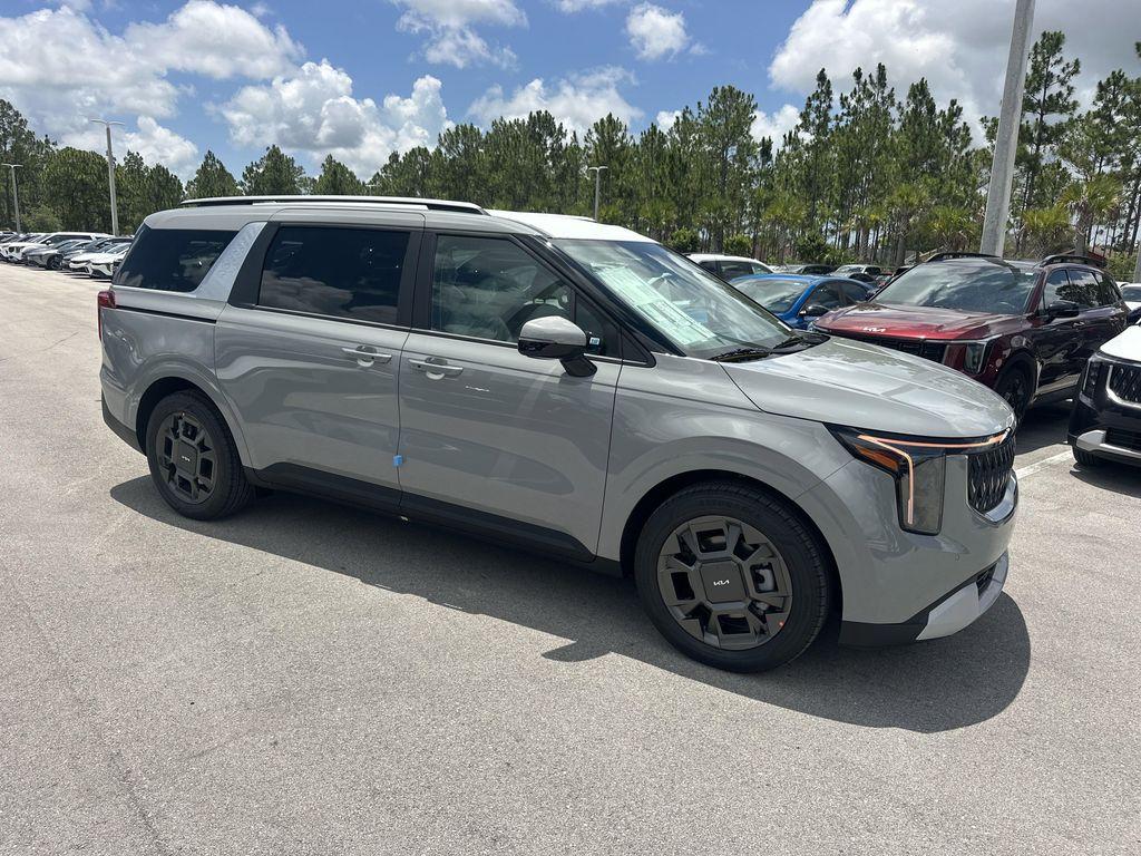 new 2026 Kia Carnival Hybrid car, priced at $45,385