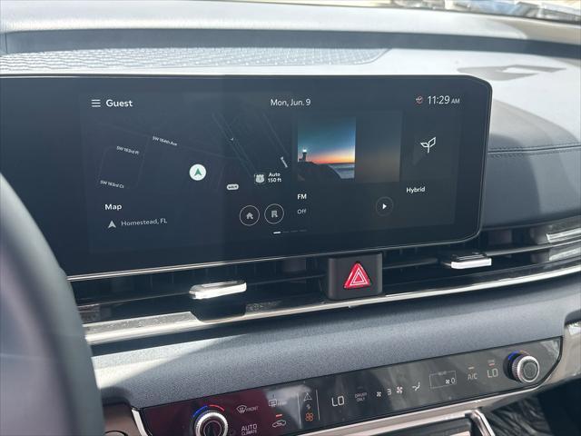 new 2026 Kia Carnival Hybrid car, priced at $45,385