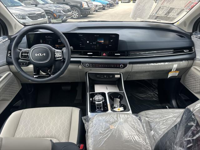 new 2026 Kia Carnival Hybrid car, priced at $45,385