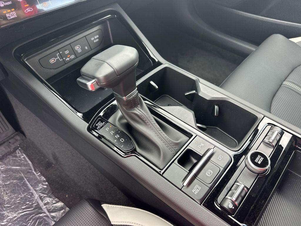 new 2025 Kia K5 car, priced at $30,767