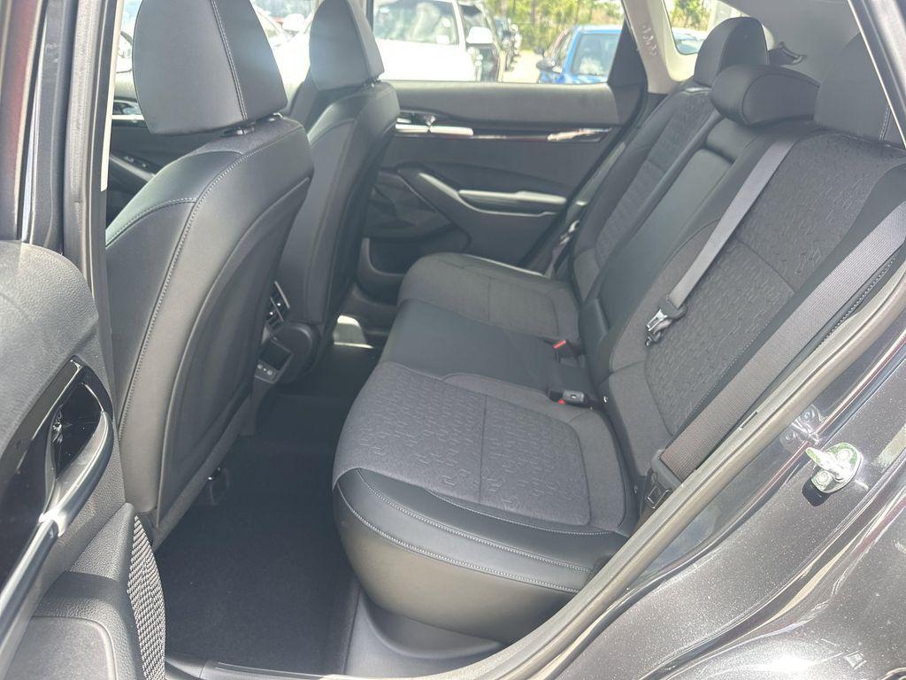 new 2025 Kia Seltos car, priced at $27,500