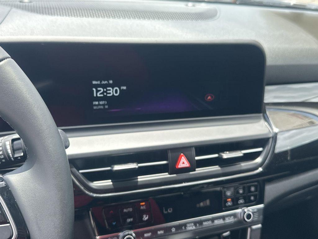 new 2025 Kia Seltos car, priced at $27,500