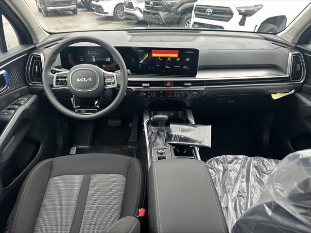 new 2025 Kia Sorento car, priced at $33,735