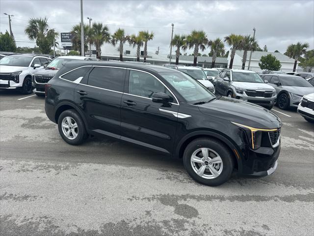 new 2025 Kia Sorento car, priced at $33,735