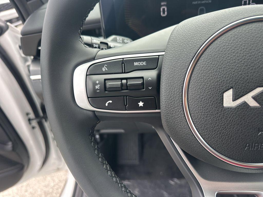 new 2025 Kia K5 car, priced at $32,036