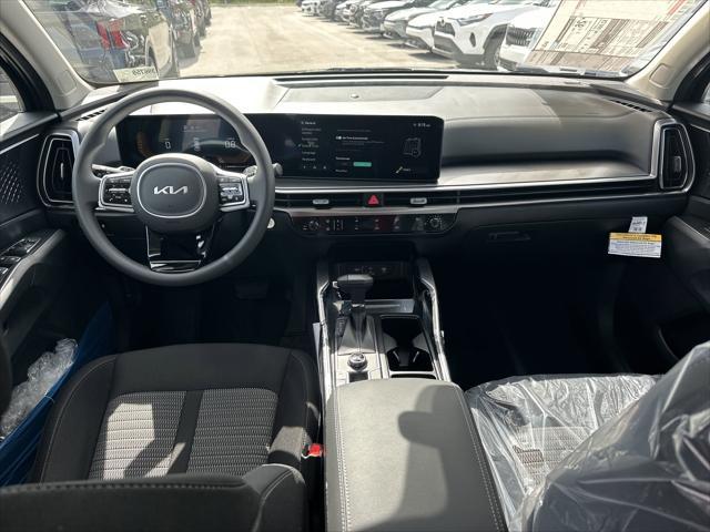 new 2025 Kia Sorento car, priced at $33,735