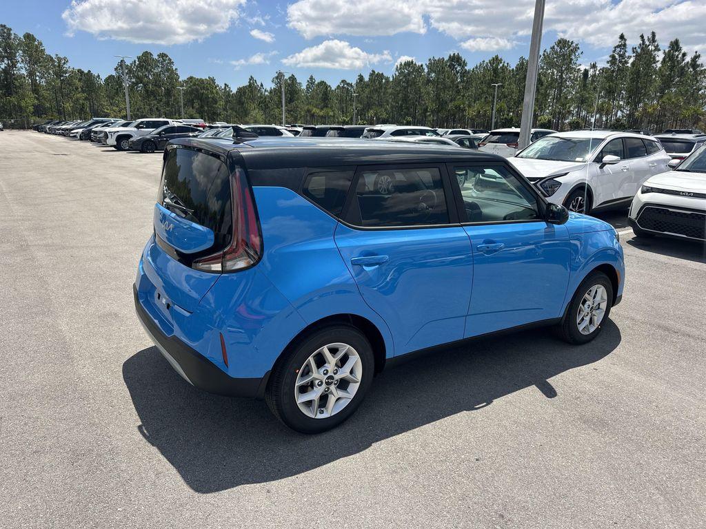 new 2025 Kia Soul car, priced at $23,611