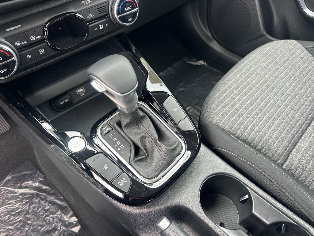 new 2025 Kia Soul car, priced at $24,870
