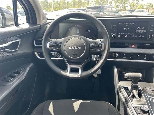 new 2025 Kia Sportage car, priced at $30,145