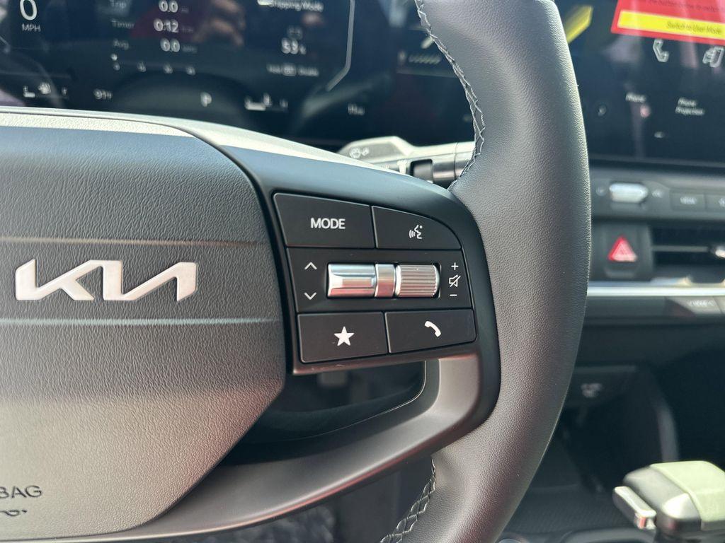 new 2025 Kia K4 car, priced at $25,455