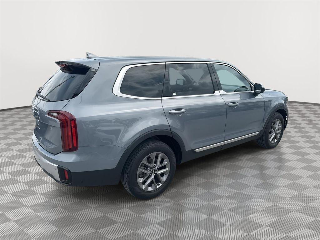 used 2023 Kia Telluride car, priced at $28,099