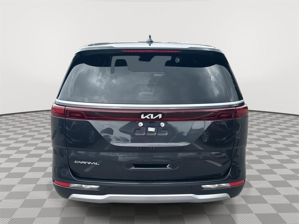used 2024 Kia Carnival car, priced at $29,684