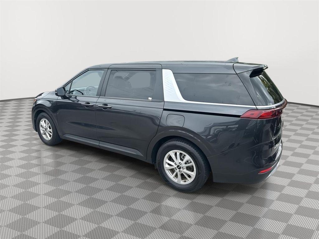 used 2024 Kia Carnival car, priced at $29,684