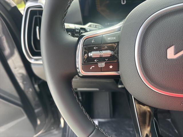 new 2025 Kia Sorento car, priced at $41,135