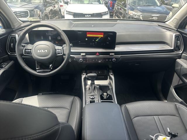 new 2025 Kia Sorento car, priced at $38,739