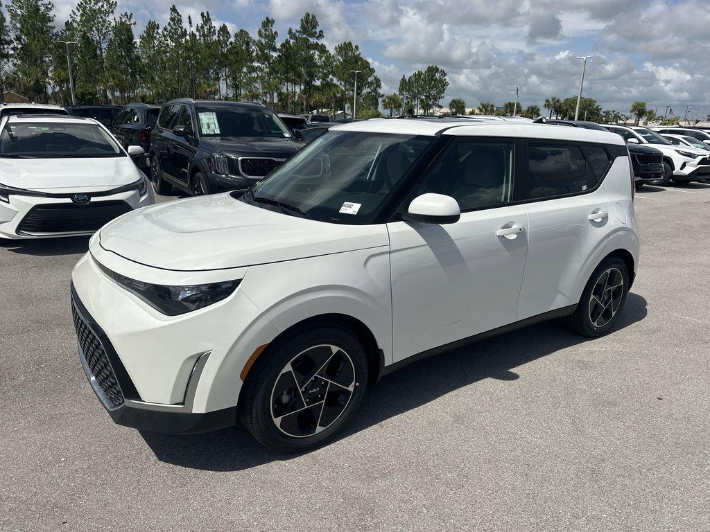 new 2025 Kia Soul car, priced at $25,865