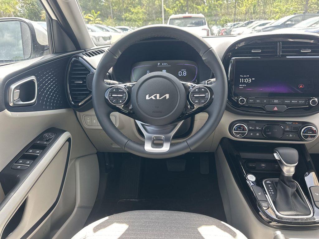 new 2025 Kia Soul car, priced at $25,865