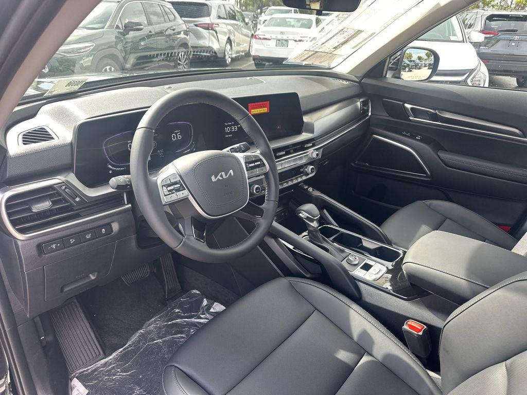 new 2025 Kia Telluride car, priced at $41,630
