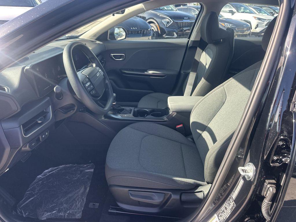 new 2025 Kia K4 car, priced at $23,888