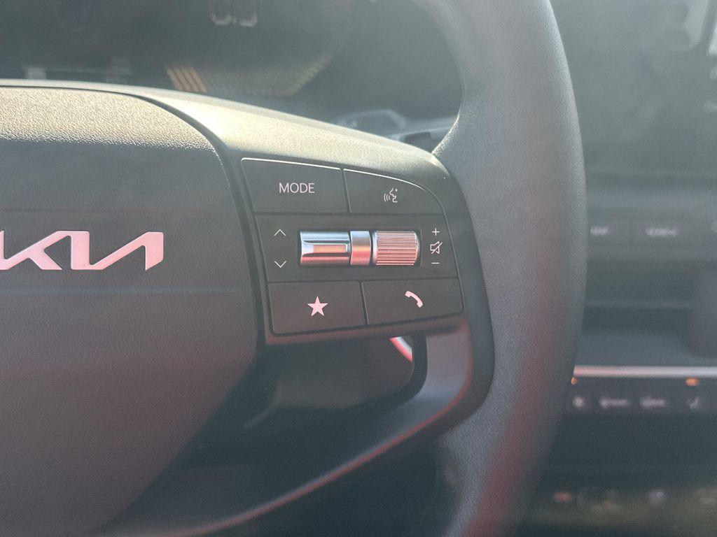 new 2025 Kia K4 car, priced at $23,888