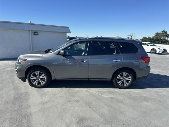 used 2020 Nissan Pathfinder car, priced at $17,274