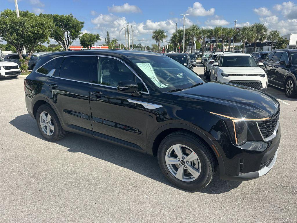 new 2026 Kia Sorento car, priced at $33,980