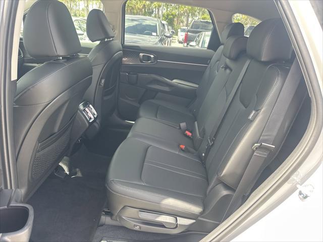 new 2025 Kia Sorento car, priced at $37,130