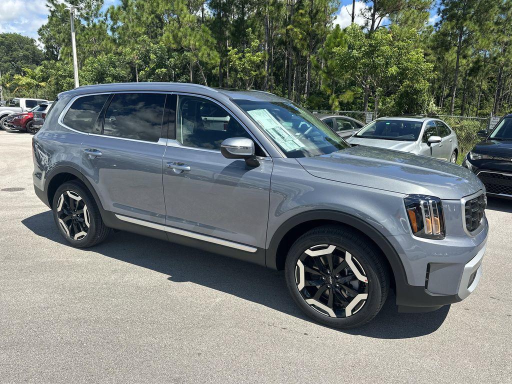 new 2025 Kia Telluride car, priced at $41,220
